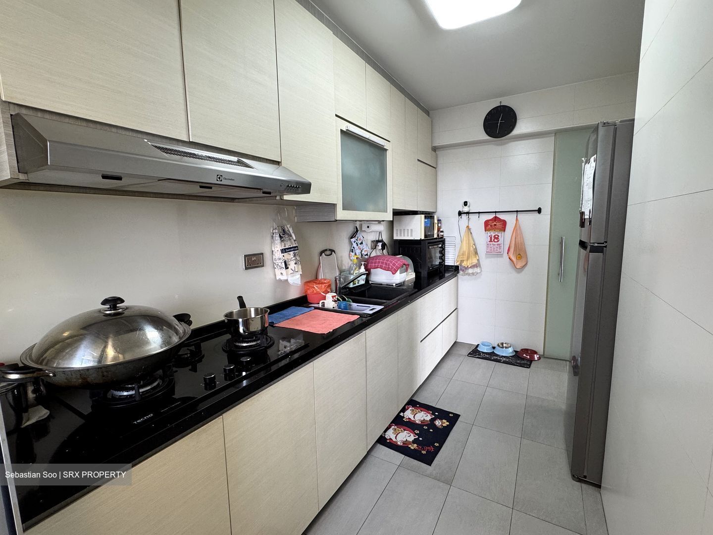 Blk 293D Skypeak @ Bukit Batok (Bukit Batok), HDB 4 Rooms #548234671